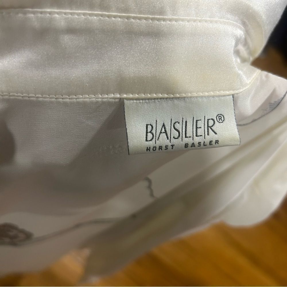 Horst Basler Vintage Shoulder Pads White Satin Blouse Chain Globe print - Picture 13 of 13